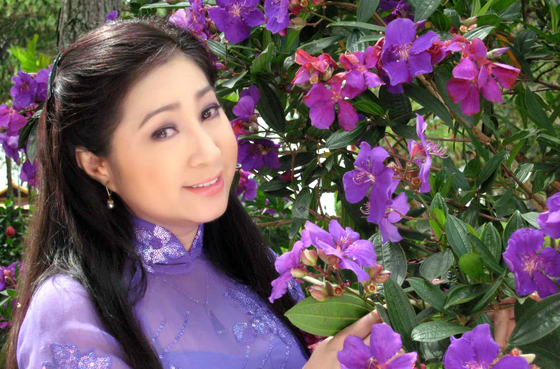 NSƯT Thoại Mỹ lên án nạn quay lén nghệ sĩ 3 NSƯT Thoại Mỹ lên án nạn quay lén nghệ sĩ - ảnh 2